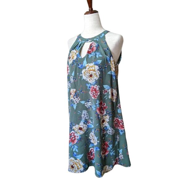 As U Wish Sleeveless Keyhole Floral Mini Dress Size Small - Picture 3 of 10